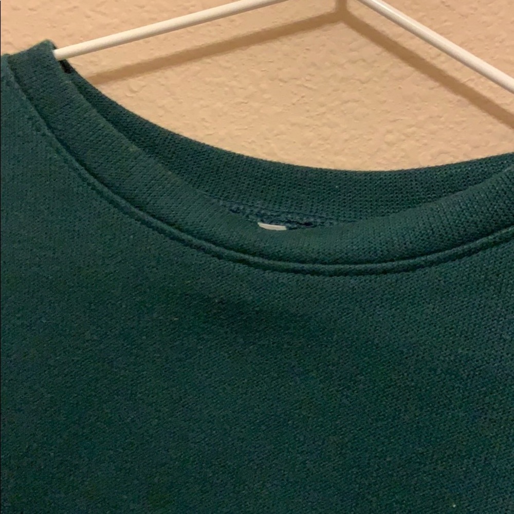 Cropped Green Sweater - Picture 4 of 4